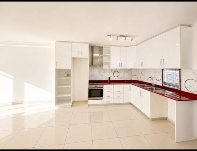 2 BEDROOM APARTMENT FOR SALE IN MUSGRAVE